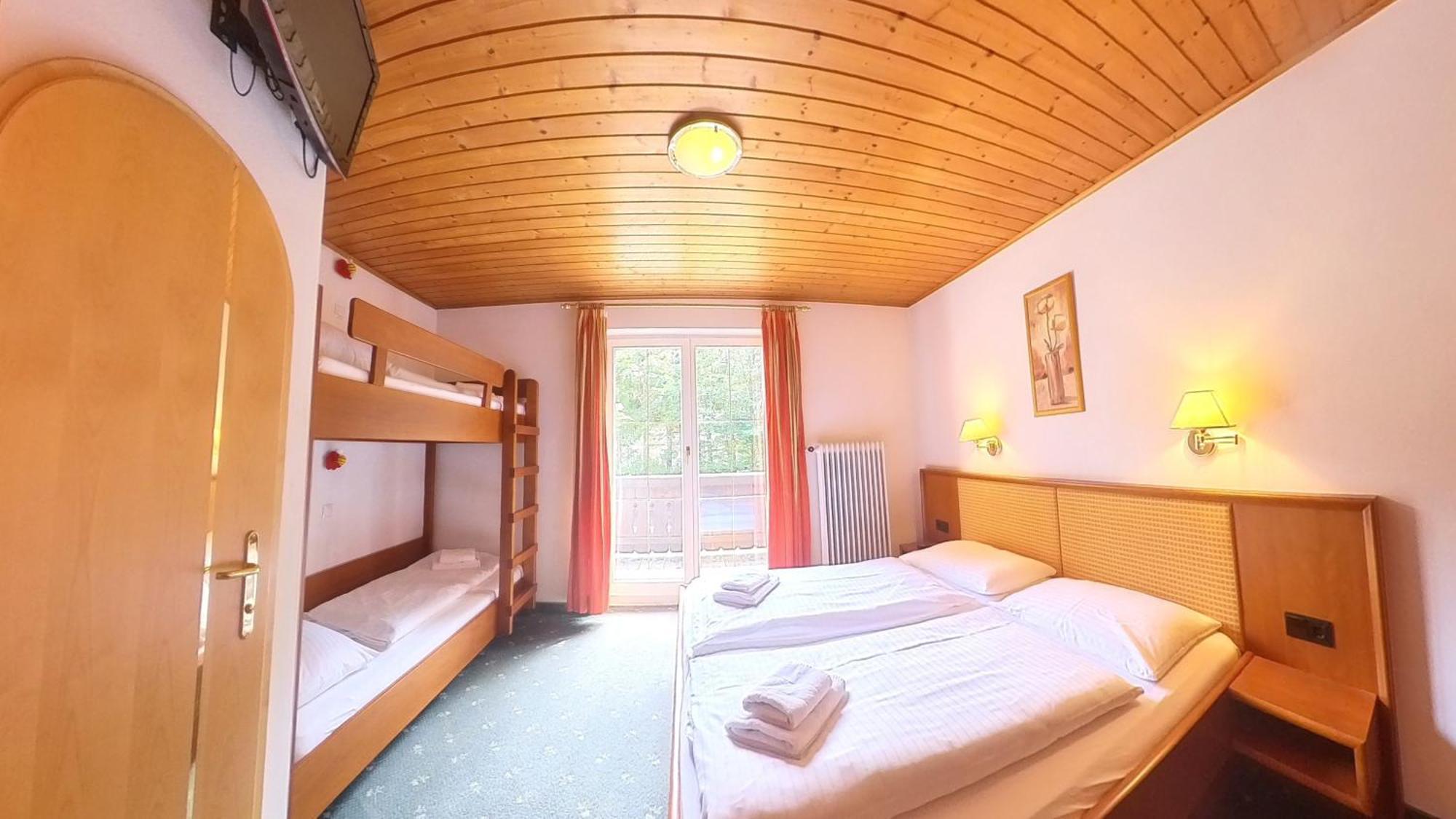 Das Christine Appartement Бриксен-им-Тале Экстерьер фото